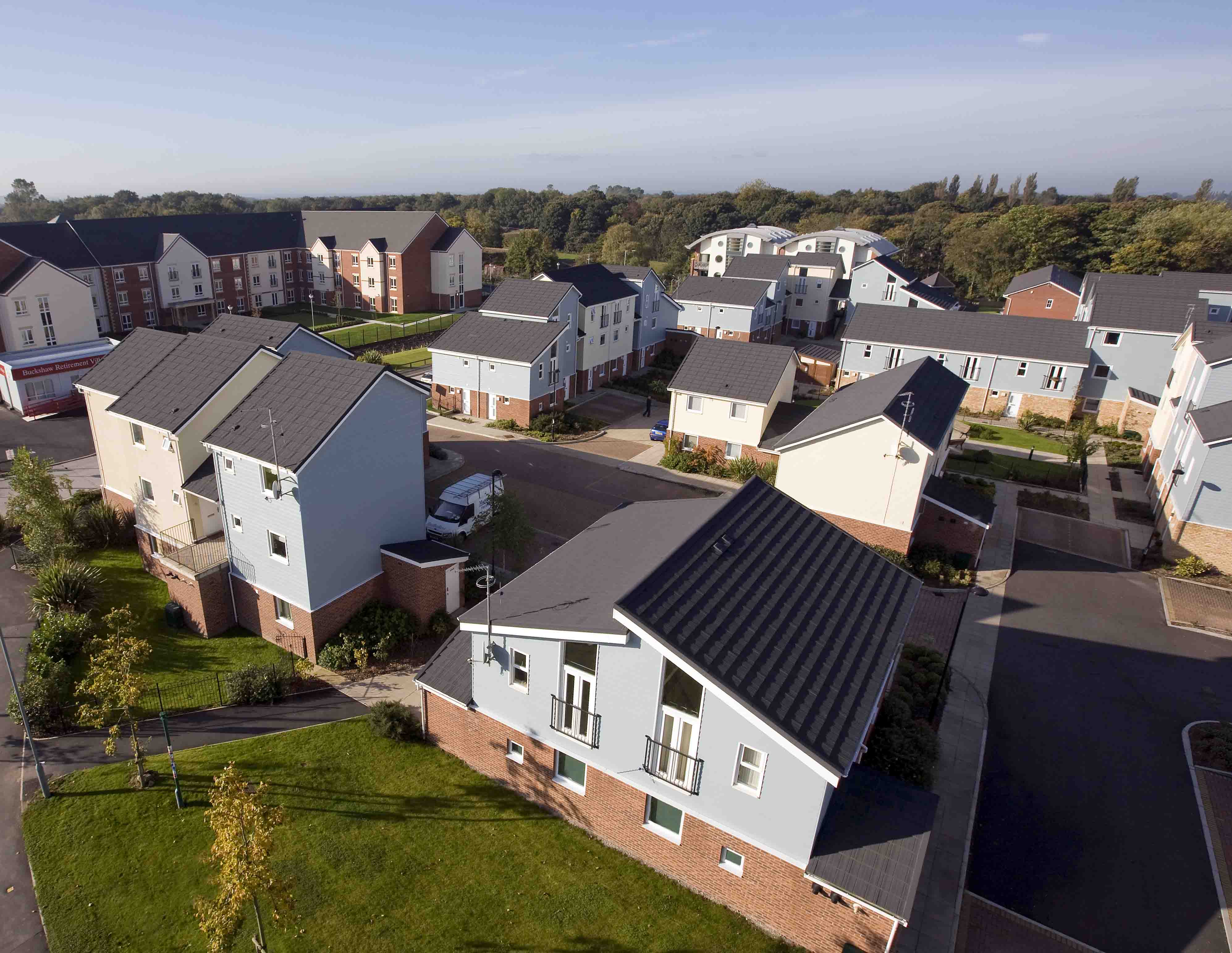 Metrotile Lightweight Roofing Slate in Charcoal on New Build Redrow Homes