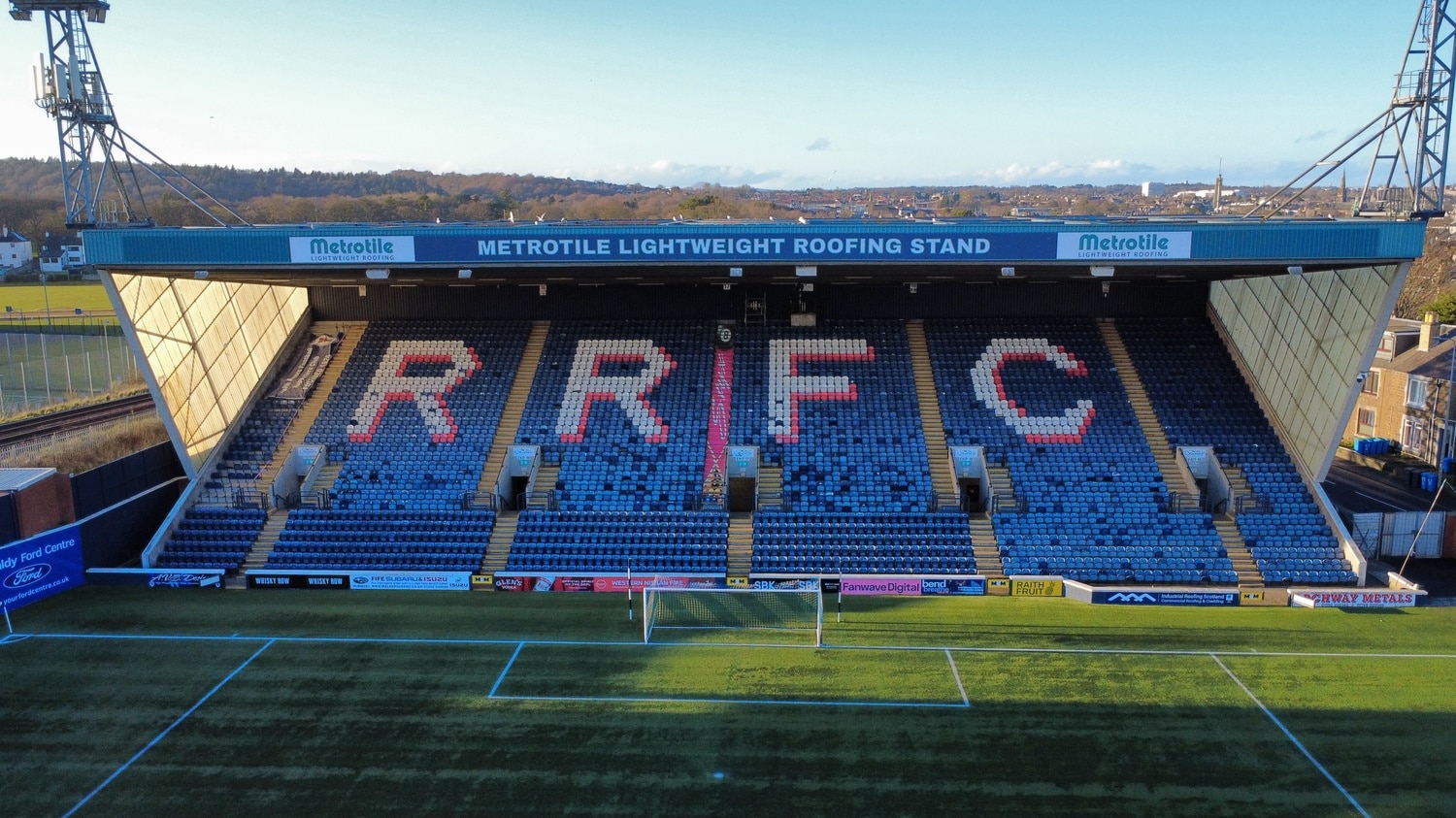 Metrotile UK Announce New Commercial Partnership With Raith Rovers Football Club